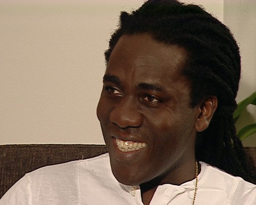 RICHARD BONA, “JE SUIS UN VRAI ÉTUDIANT DE LA MUSIQUE”